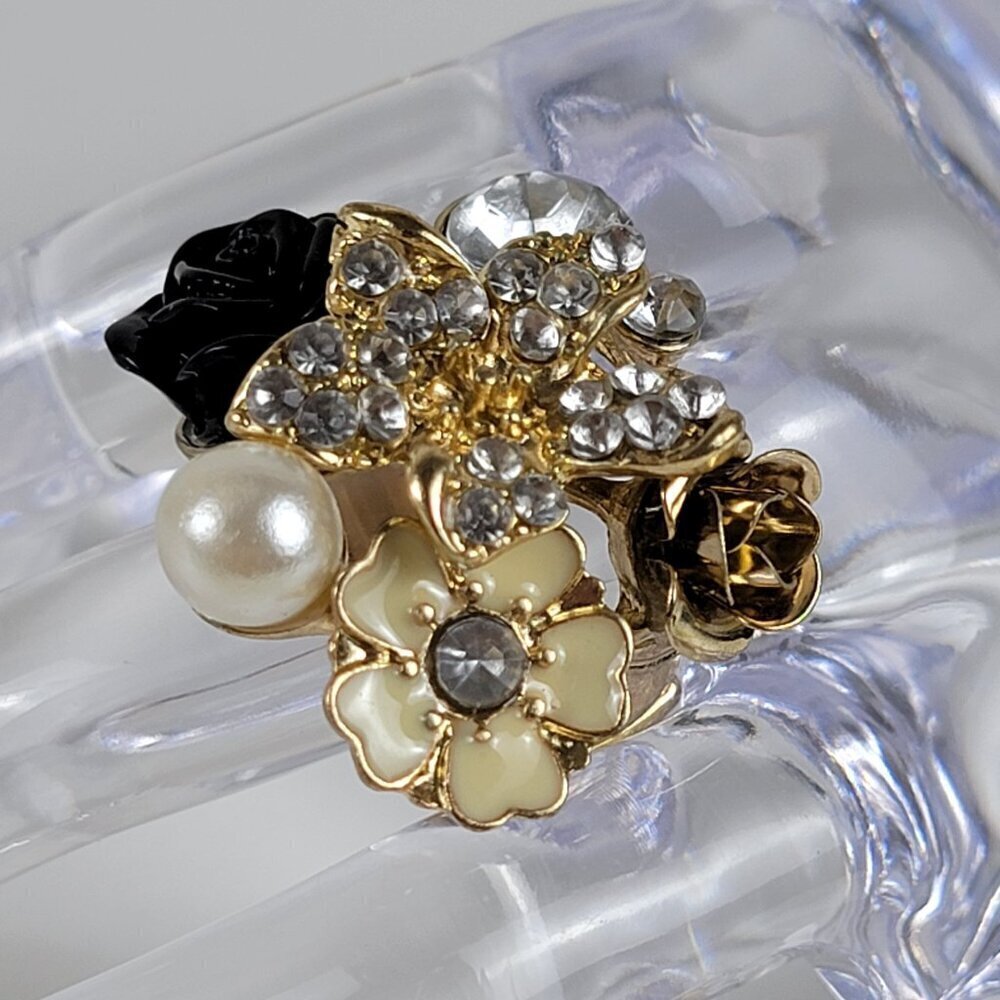 Gold-Tone Floral Cocktail Ring Size 8 Sizable Pearl Rhinestone Enamel Black Rose